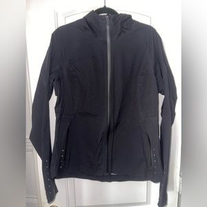 EUC Lululemon The Rain Is Calling Jacket // Black/Size 10